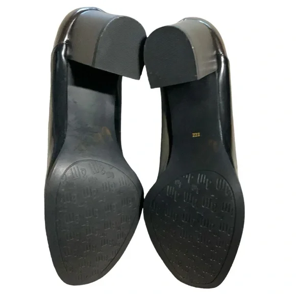 Ann Marino Black and Brown Oxford Heels - Picture 6 of 6